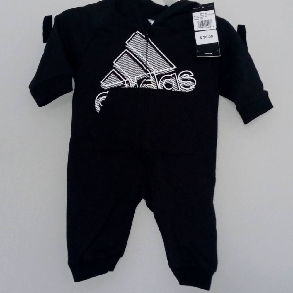 Baby 3month one pcs onesie Adidas New with tag